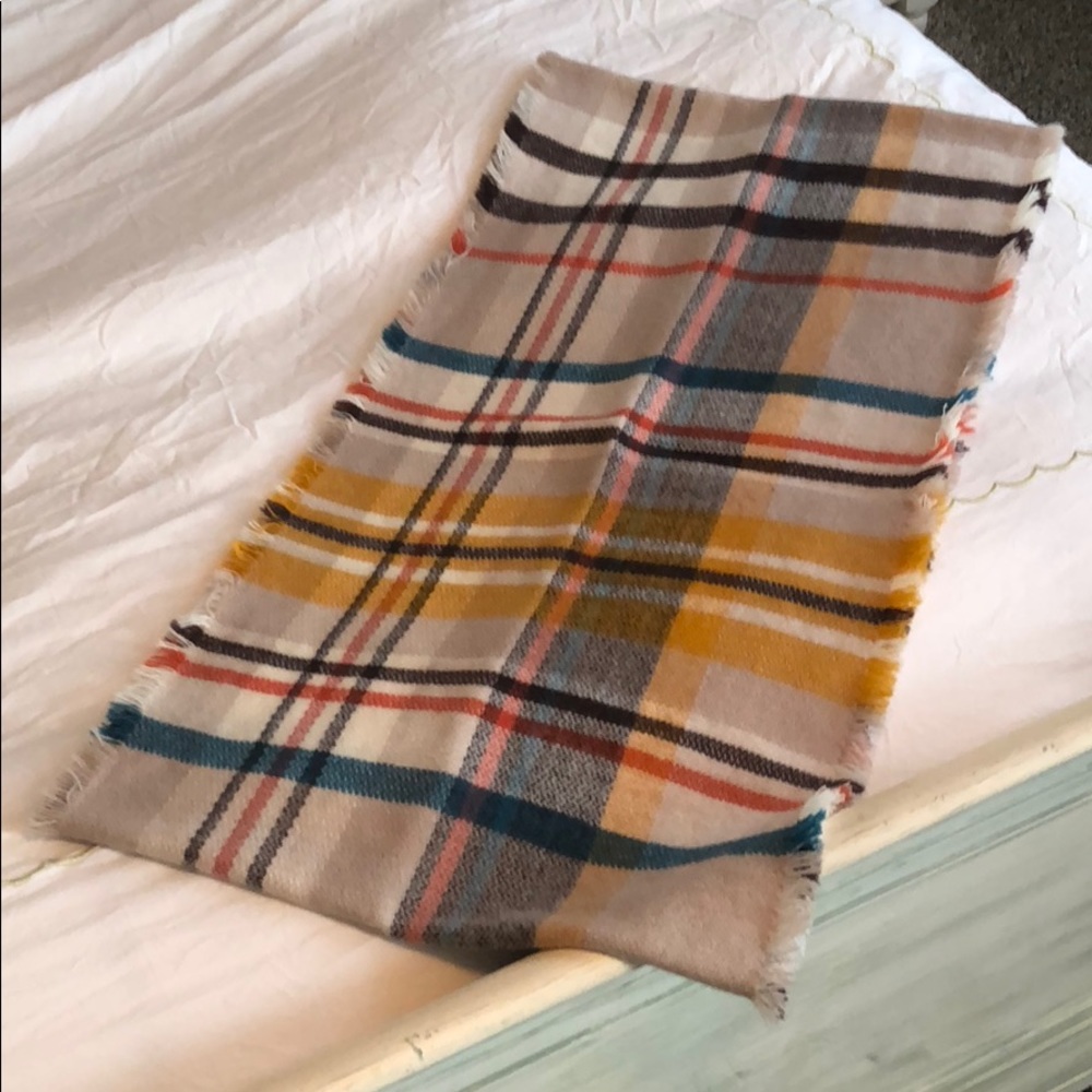 Blanket infinity scarf - Picture 3 of 4